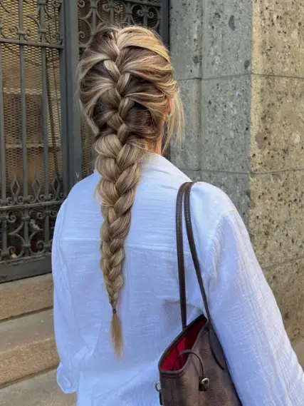 Secret to French Girl Hair: Chic and Effortless Hairstyles